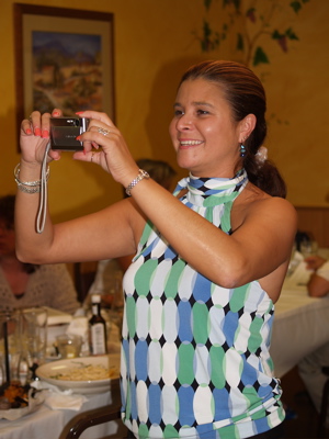 Bonnie G- Paparazzi